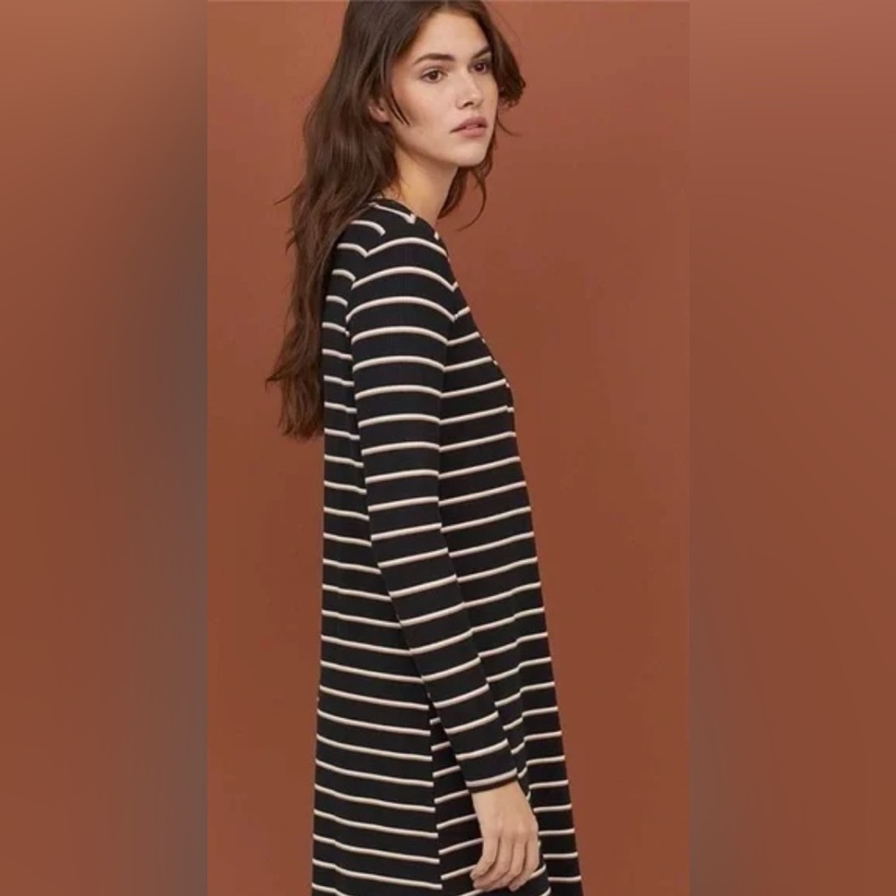 H & M Black & White Striped Long Sleeve Dress Size XL